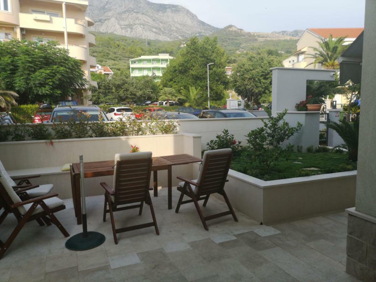 Apartments Ivandic Тучепи Екстер'єр фото